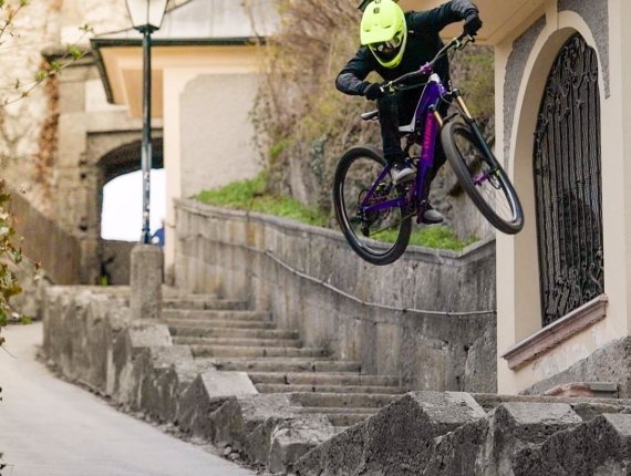Urban Freeriding in Salzburg: Fabio Wibmer.
